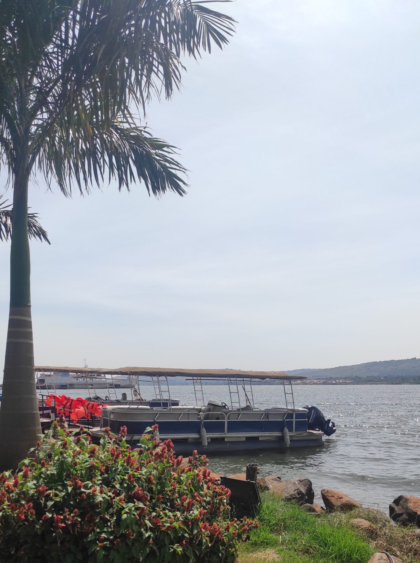 Richness And Poverty On The Eastern Bank